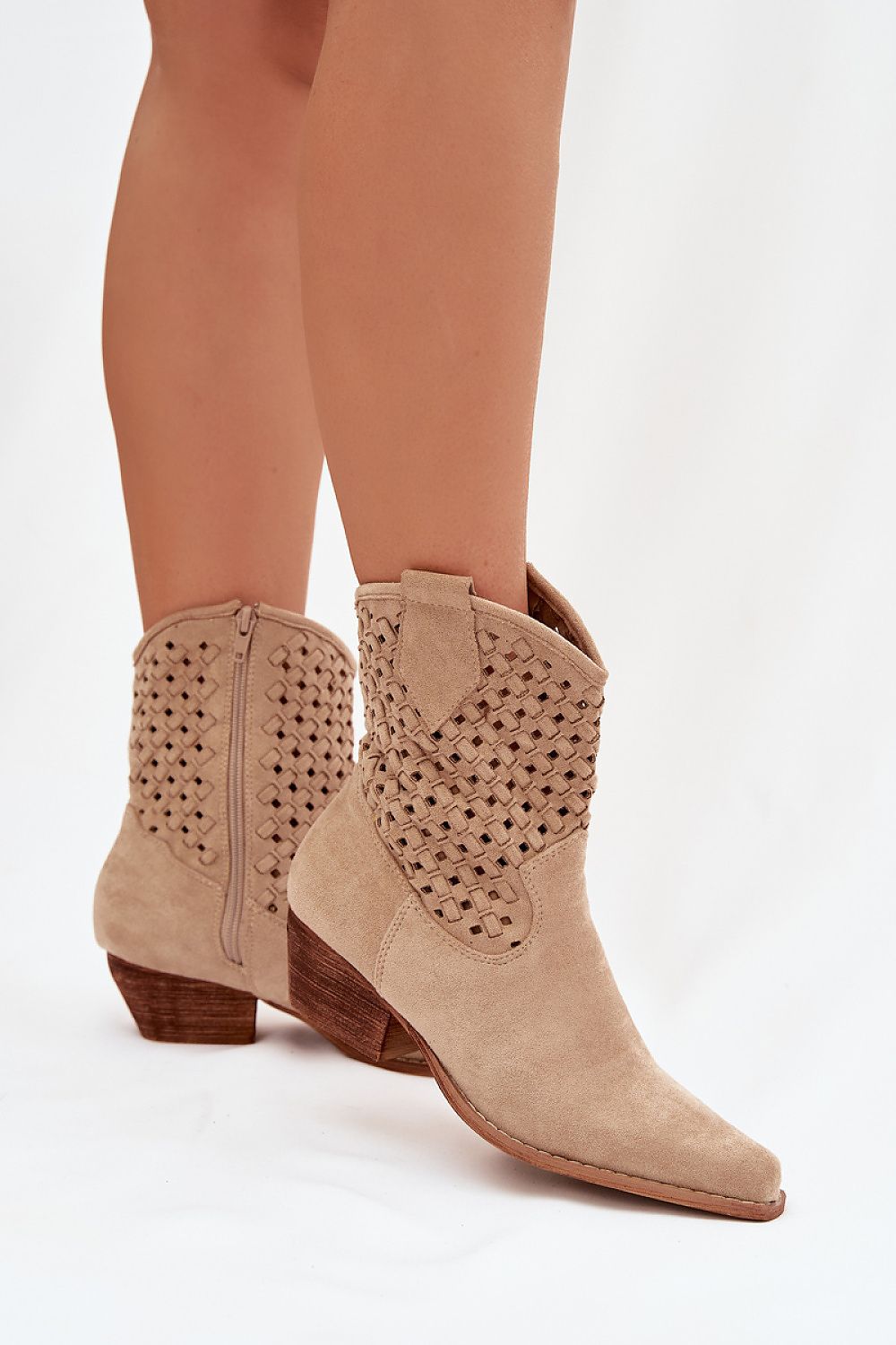Botki Model Ferissa C-744 Beige - Step in style