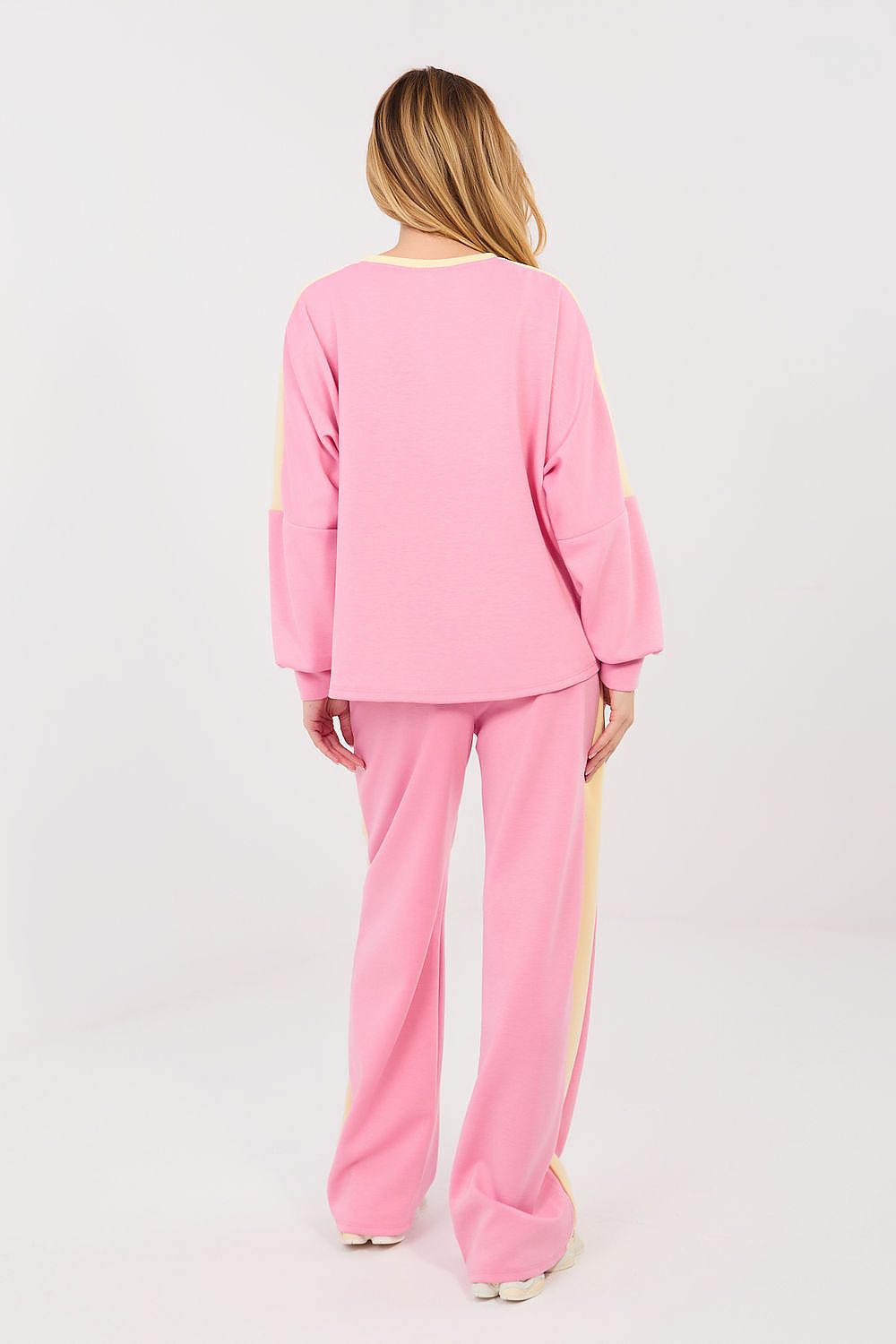 Spodnie Komplet Model IT-KMPL-22177.20P Pink - Rue Paris