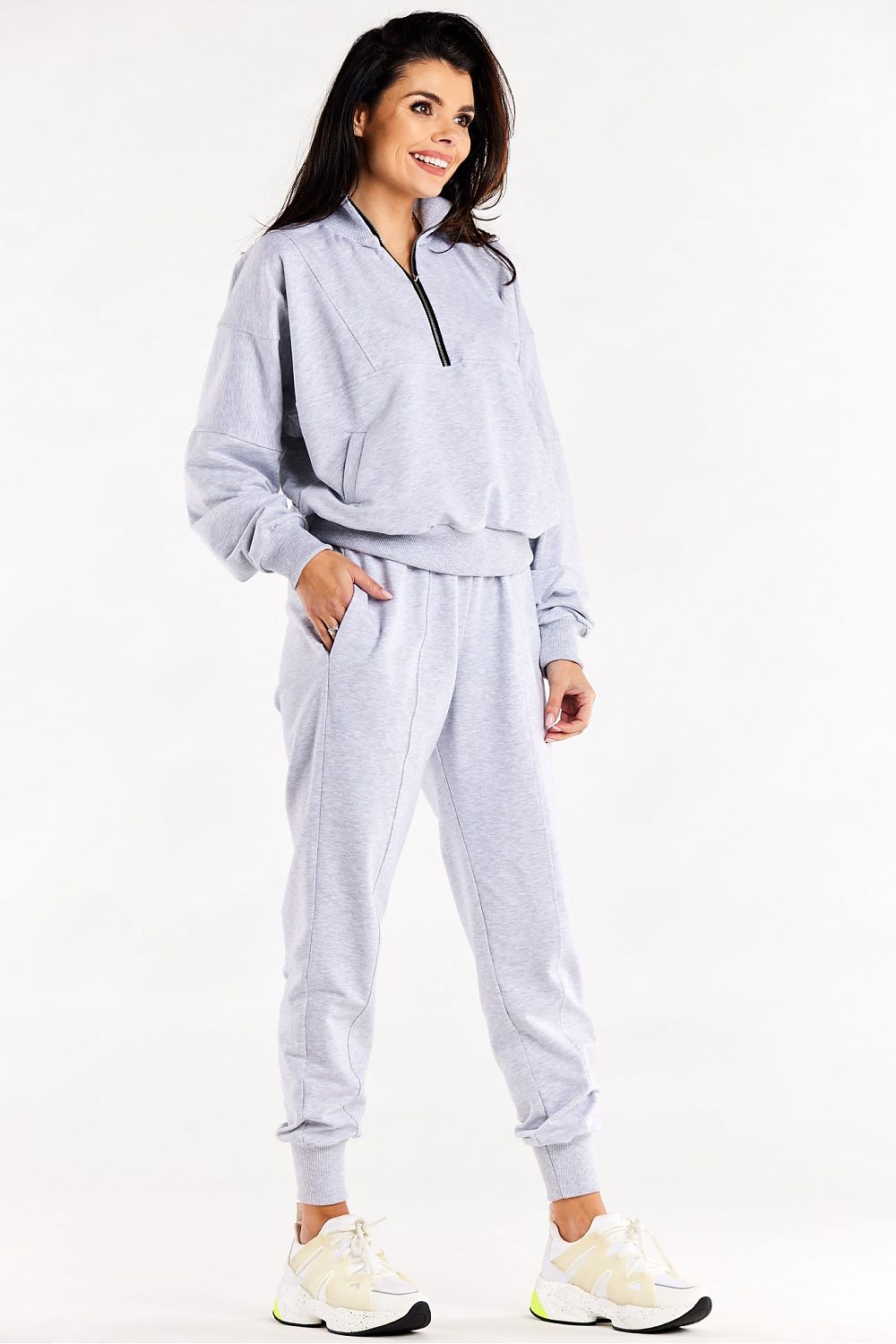   Spodnie Dresowe Model M317 Grey - Infinite You 