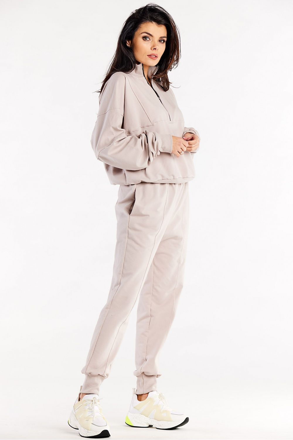   Spodnie Dresowe Model M317 Beige - Infinite You 