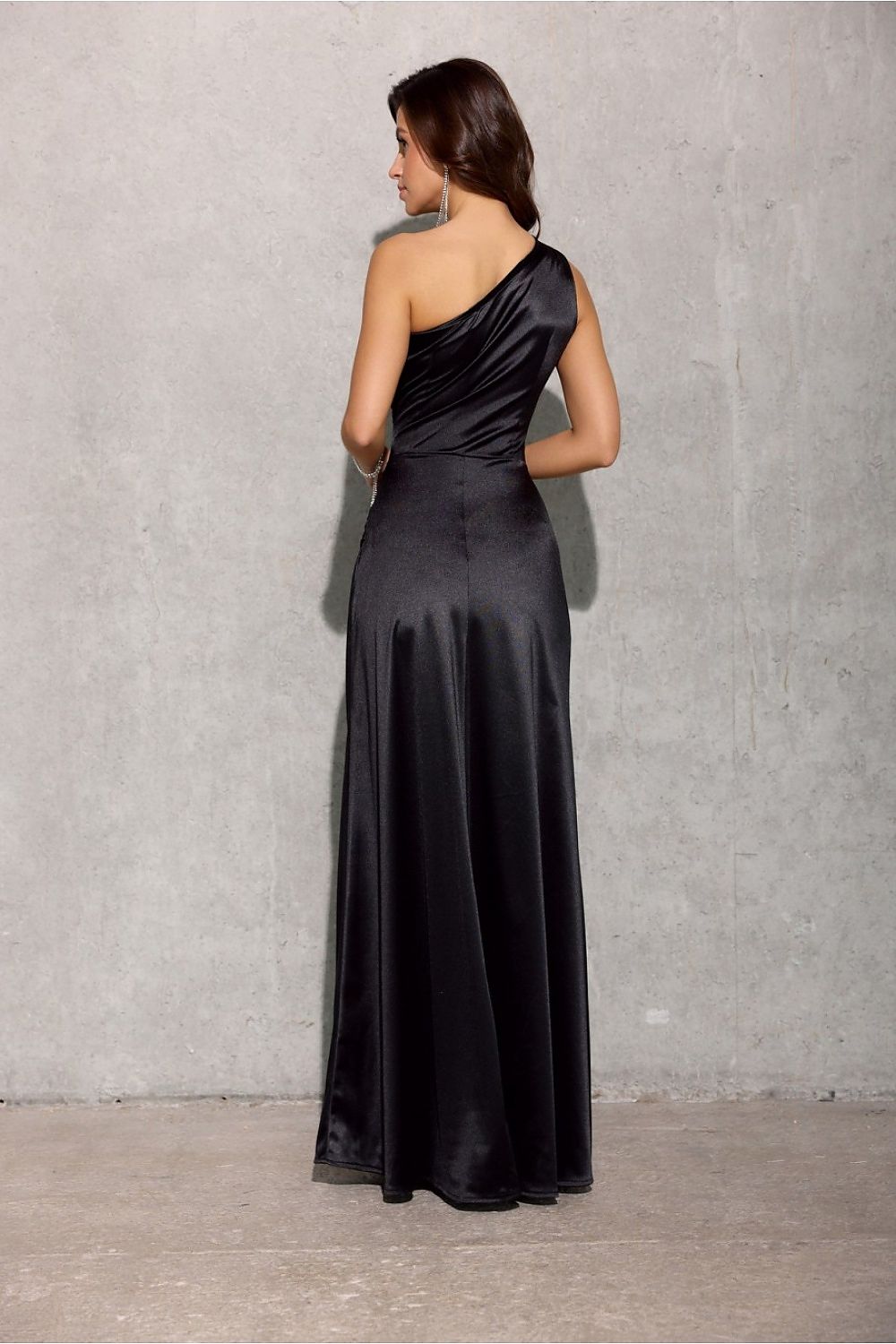 Sukienka Model Inez CZA SUK0461 Black - Roco Fashion 