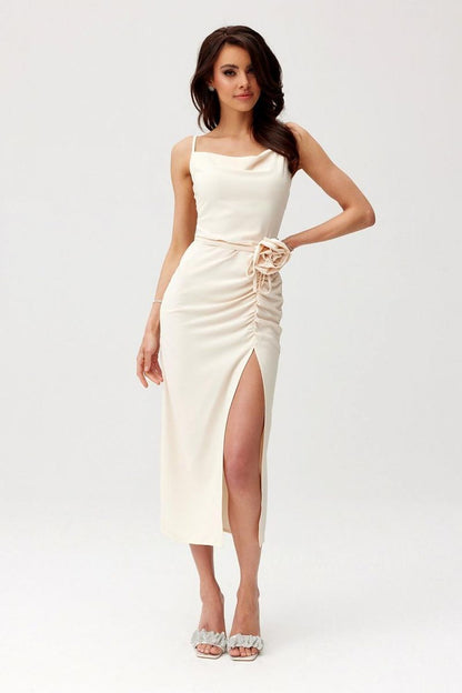   Sukienka Model Maribel BEJ SUK0480 Light Beige - Roco Fashion 