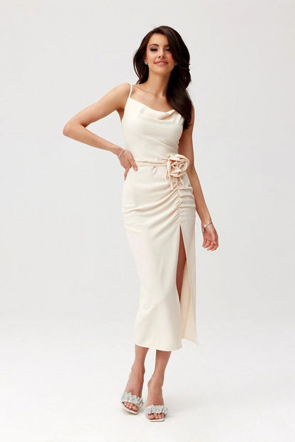   Sukienka Model Maribel BEJ SUK0480 Light Beige - Roco Fashion 