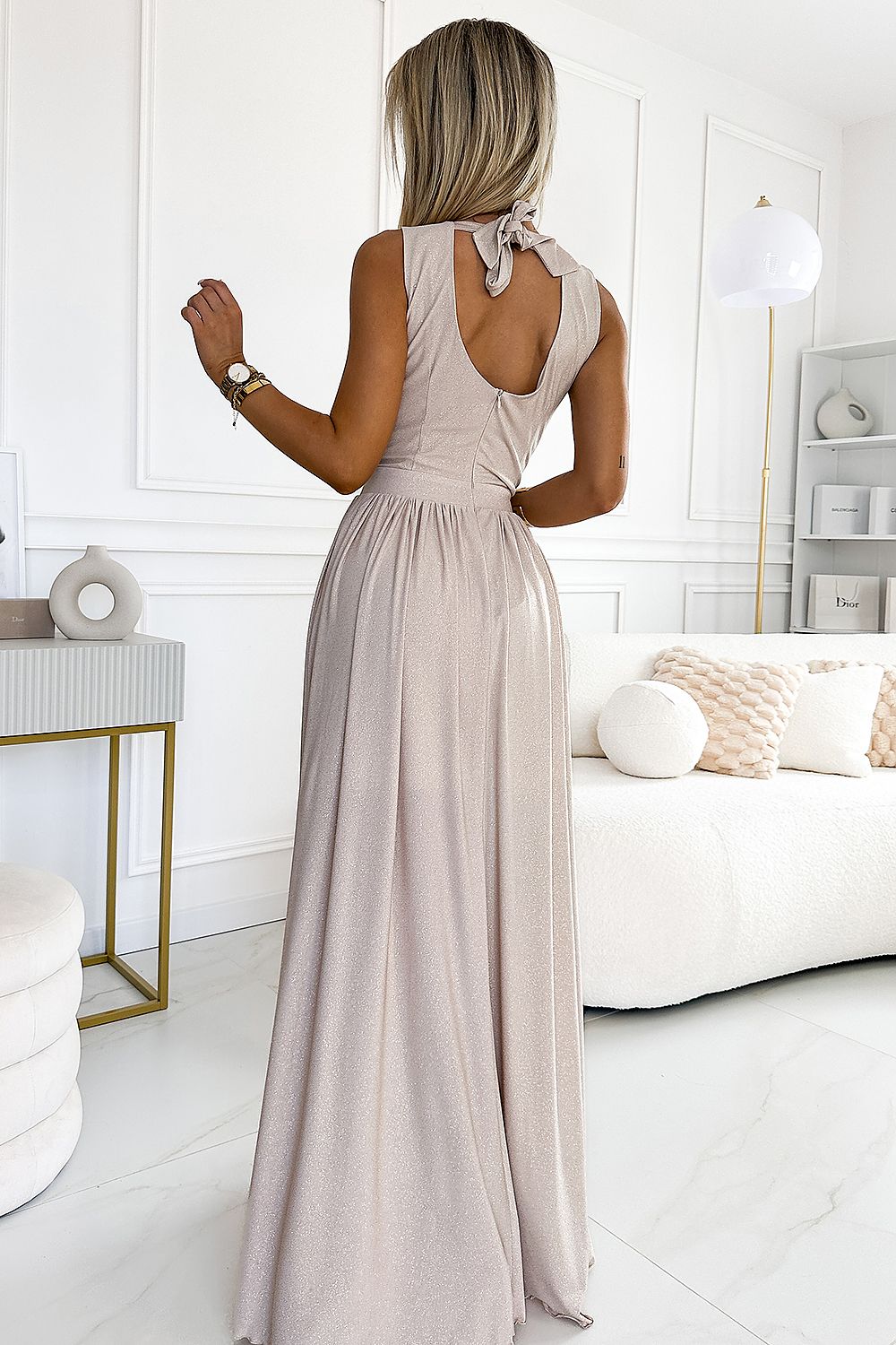  Sukienka Model Justine 362-8 Beige Brokat - Numoco 