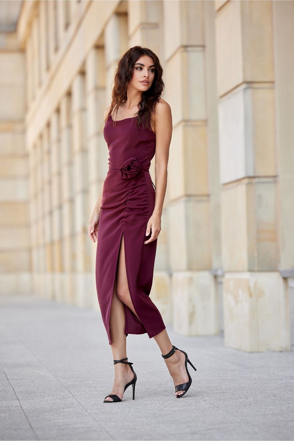   Sukienka Model Maribel BOR SUK0480 Bordo - Roco Fashion 