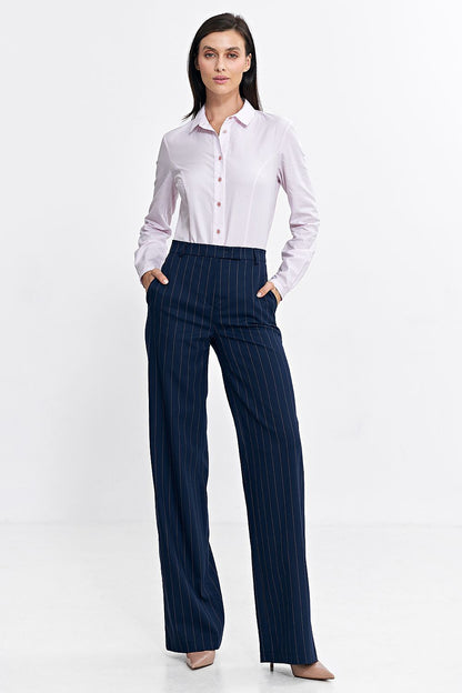   Spodnie bootcut z krytym guzikiem prążek SD103 Navy - Nife 