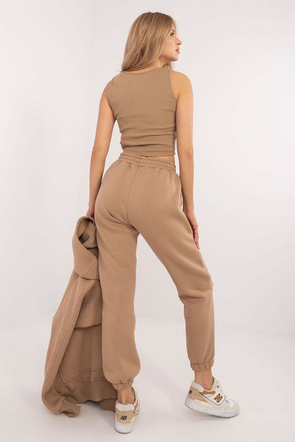  Spodnie Komplet Model EM-KMPL-847.68 Dark Beige - Factory Price 