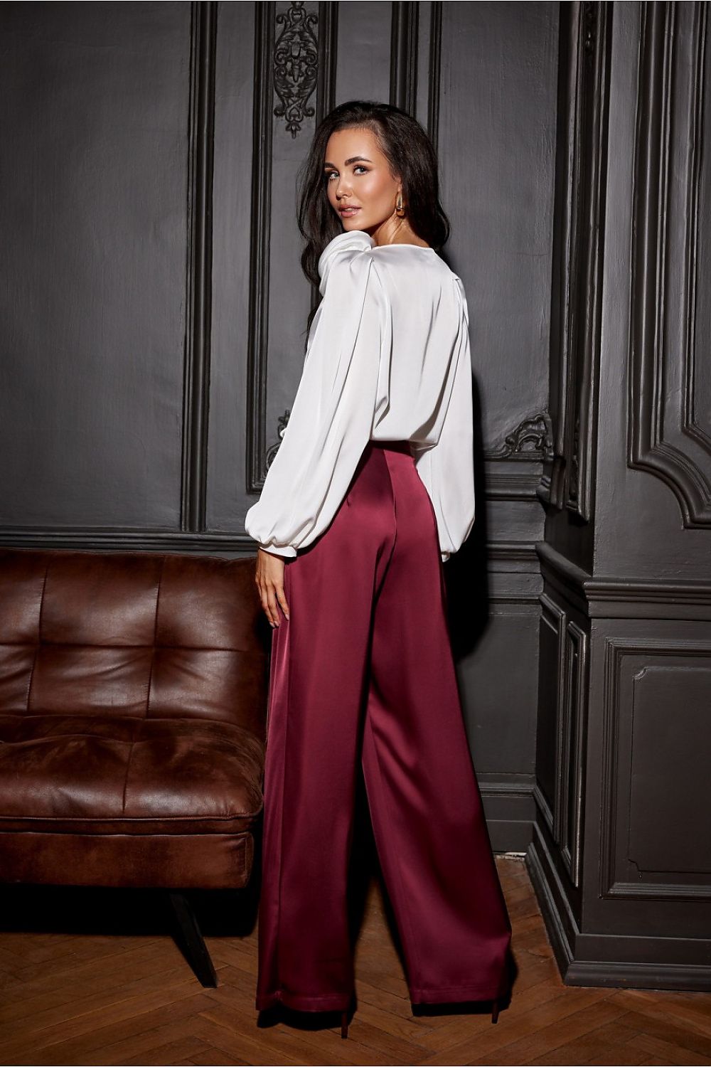  Spodnie Damskie Model Elsa BOR SPD034 Bordo - Roco Fashion 