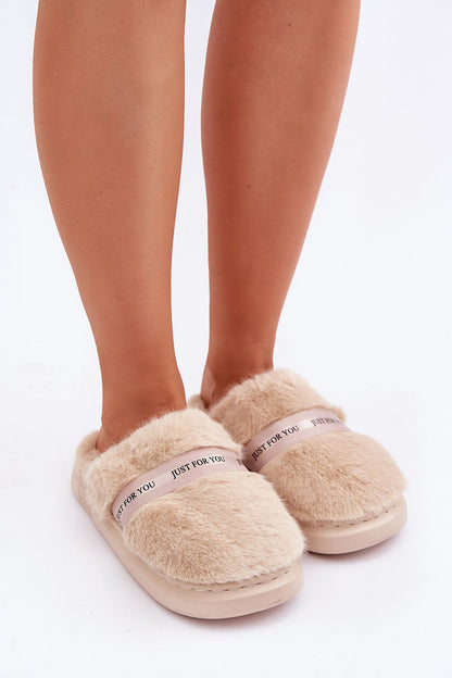   Kapcie Model Savalithea FA-198 Beige - Step in style 