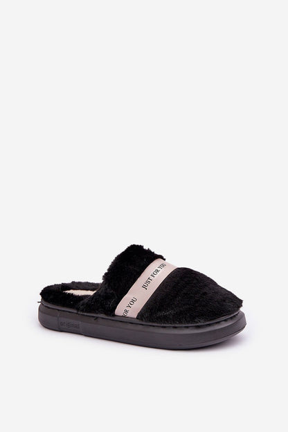   Kapcie Model Savalithea FA-198 Black - Step in style 