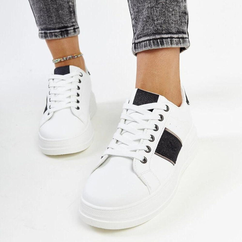   Biało-czarne sneakersy na grubszej podeszwie Finestra - Solea 