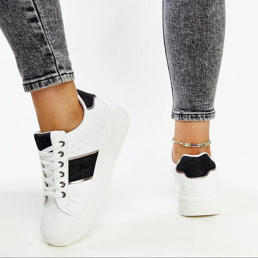   Biało-czarne sneakersy na grubszej podeszwie Finestra - Solea 
