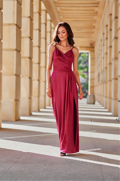 Sukienka Model Salma BOR SUK0462 Bordo - Roco Fashion 