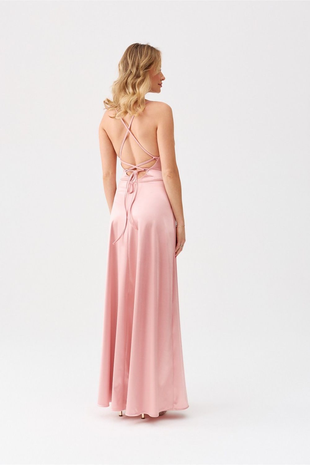  Sukienka Model Alessandra ROZ SUK0460 Pink - Roco Fashion 