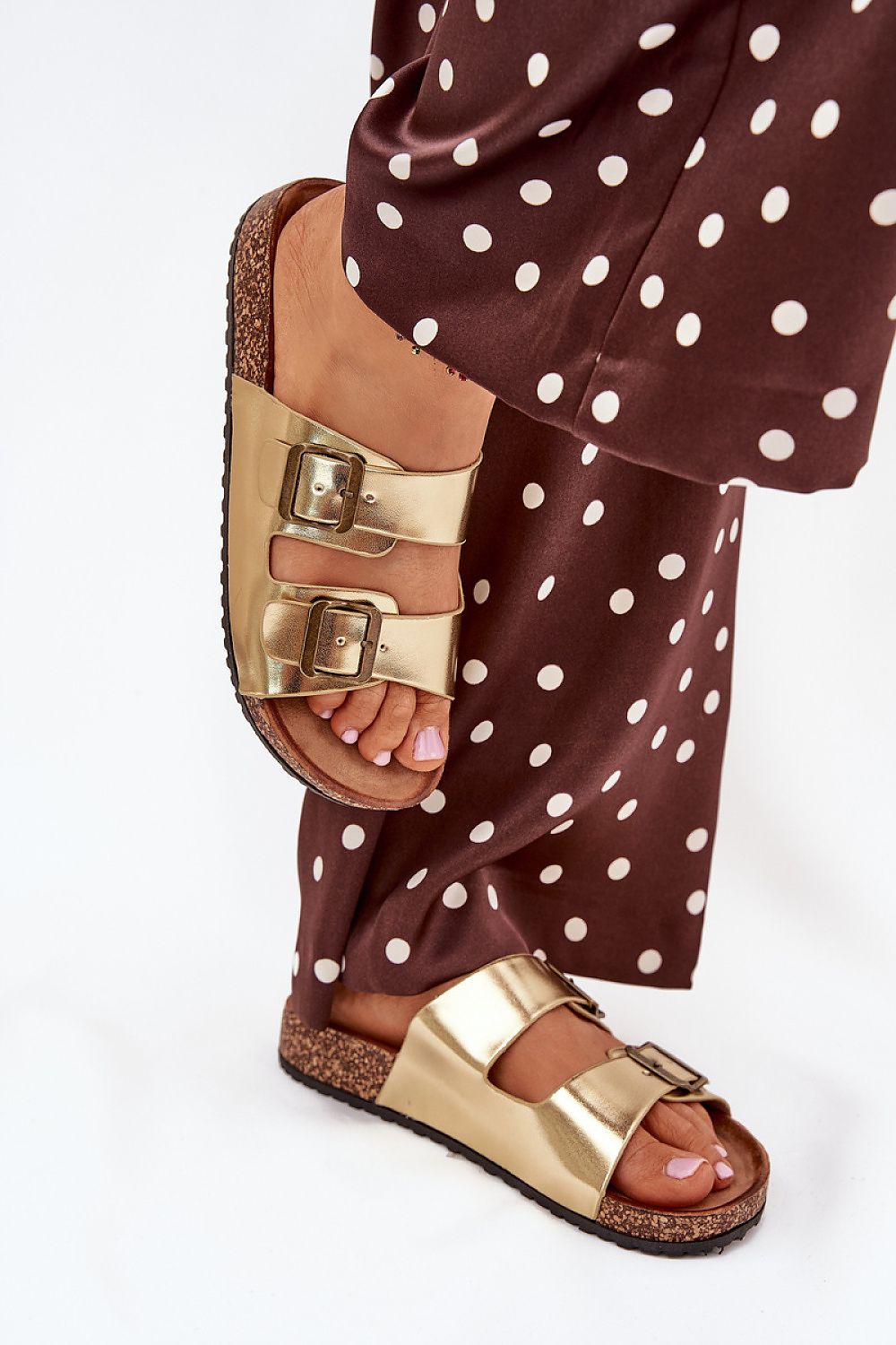  Sandał Klapki Model Vesina WD302 Gold - Step in style 