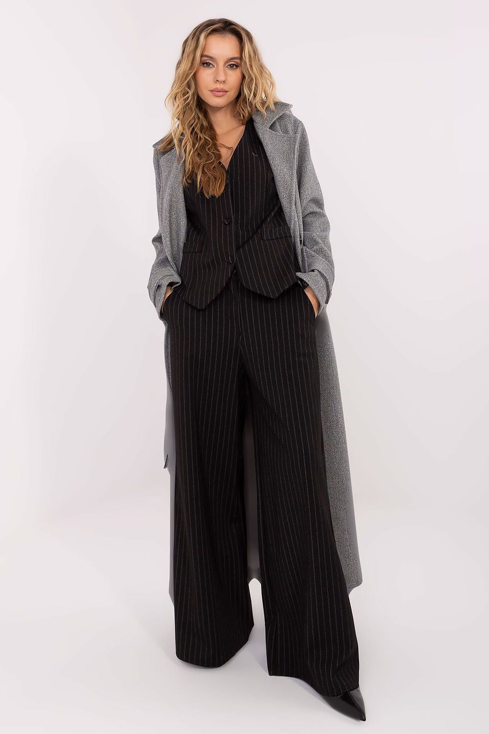 Spodnie Damskie Model IT-SP-FL8251.12 Black - Rue Paris 