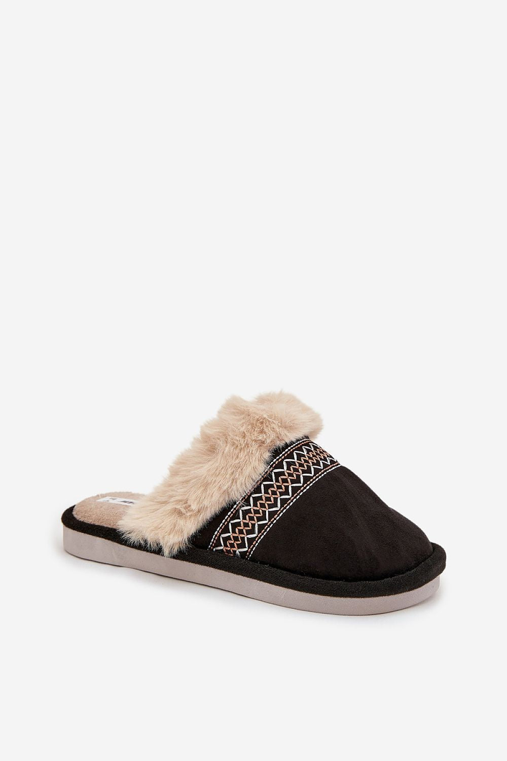   Kapcie Model Devianne WIS255224-0 Black - Step in style 
