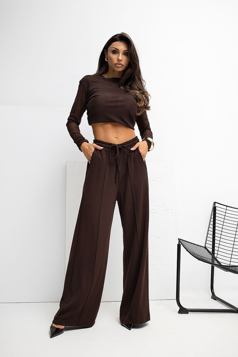  Spodnie Dresowe Model RV-DR-A1061.80 Dark Brown - Rue Paris 