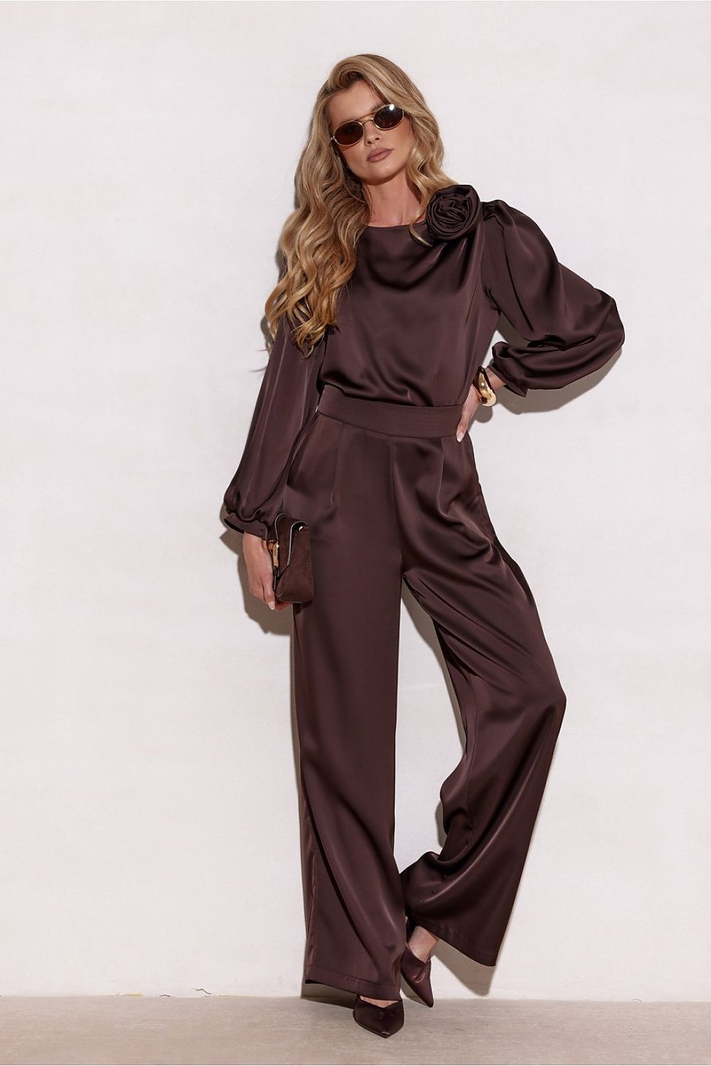  Spodnie Damskie Model Elsa CBR SPD0034 Dark Brown - Roco Fashion 