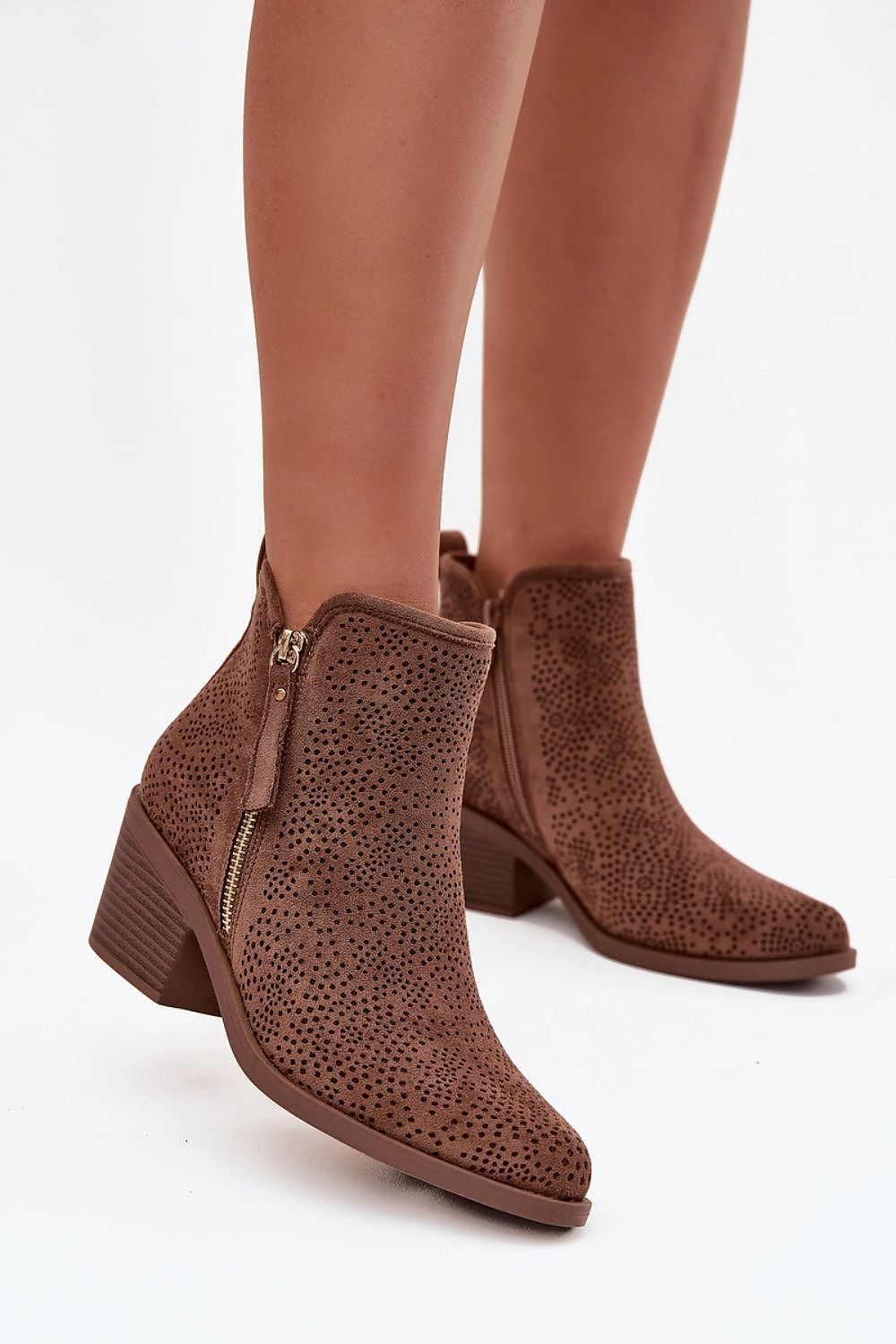   Botki Model S.Barski HY52-538 Brown - Step in style 