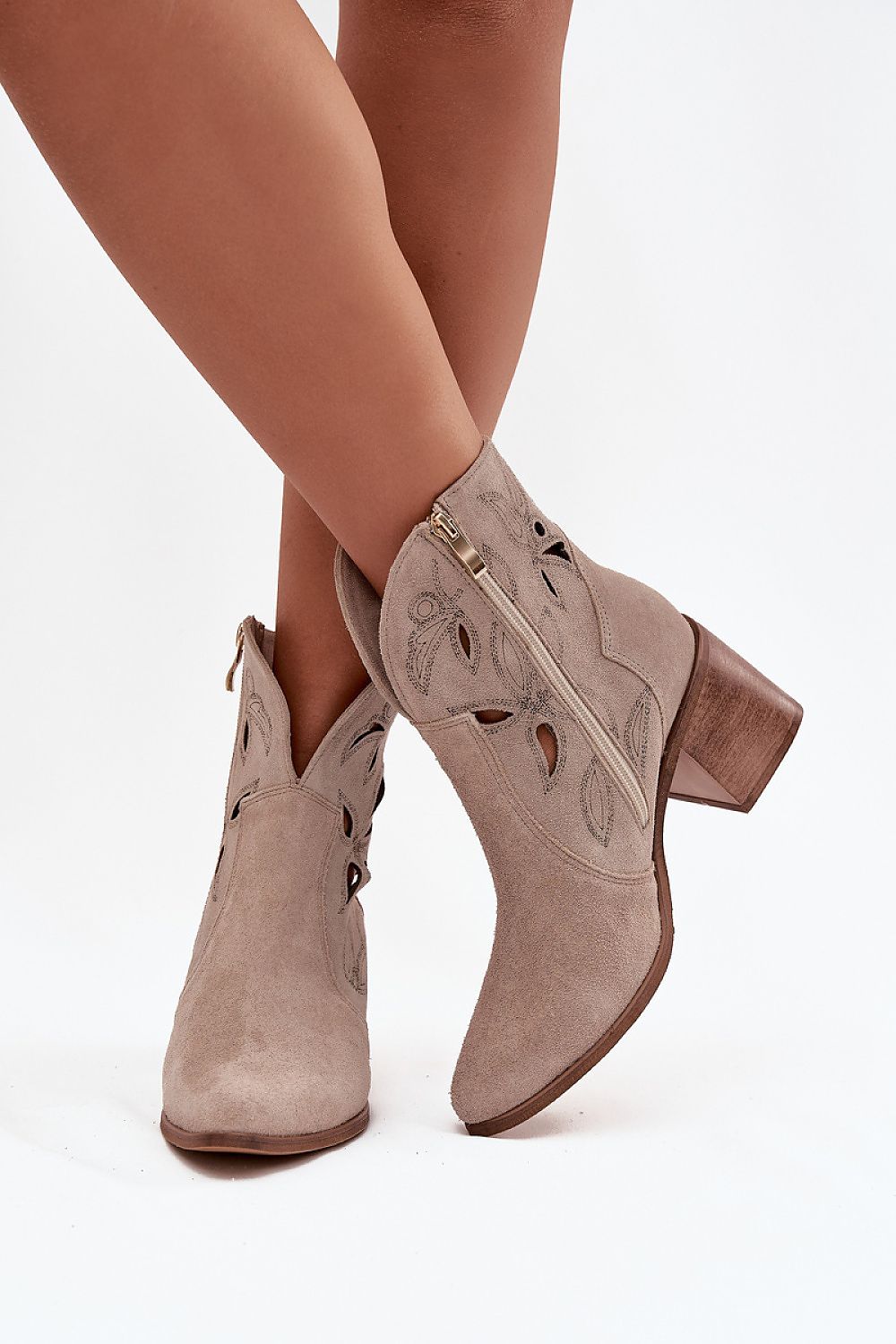   Botki Model Zazoo 3690 Beige - Step in style 