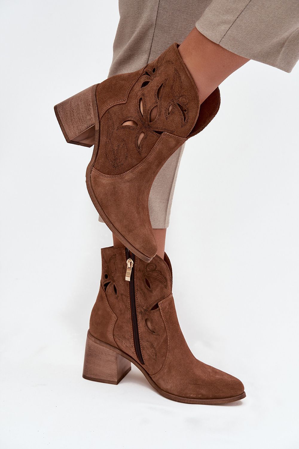   Botki Model Zazoo 3690 Brown - Step in style 