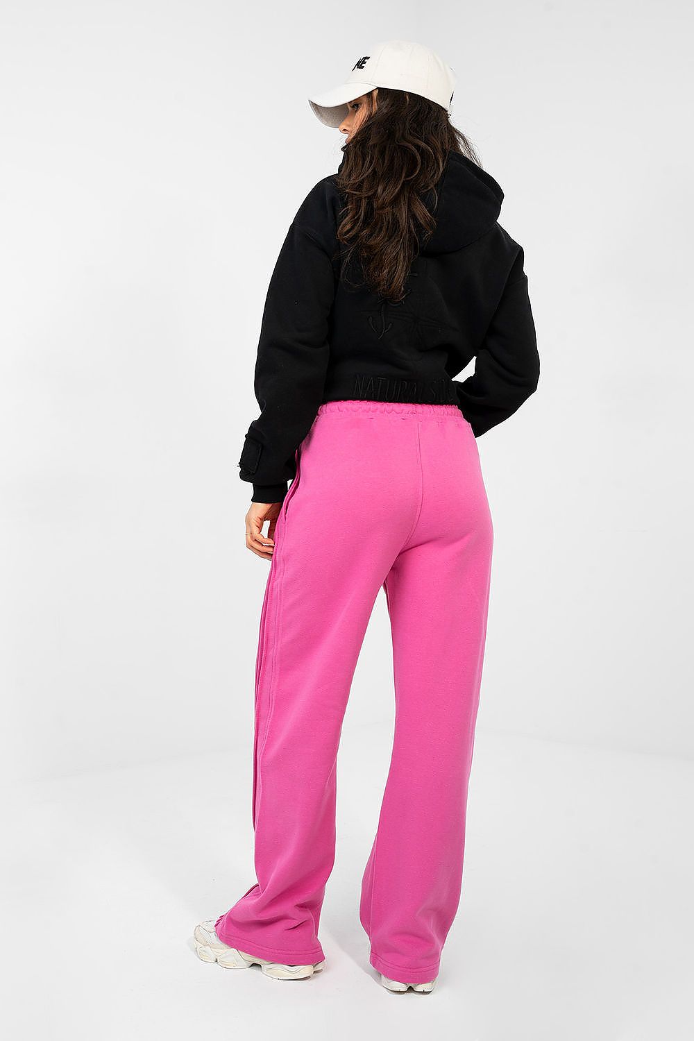  Spodnie Dresowe Model NS-DR-NS2557.96 Dark Pink - Factory Price 