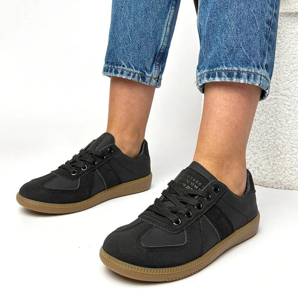   Buty Sportowe Model Valentine 881215-1 Black - Solea 