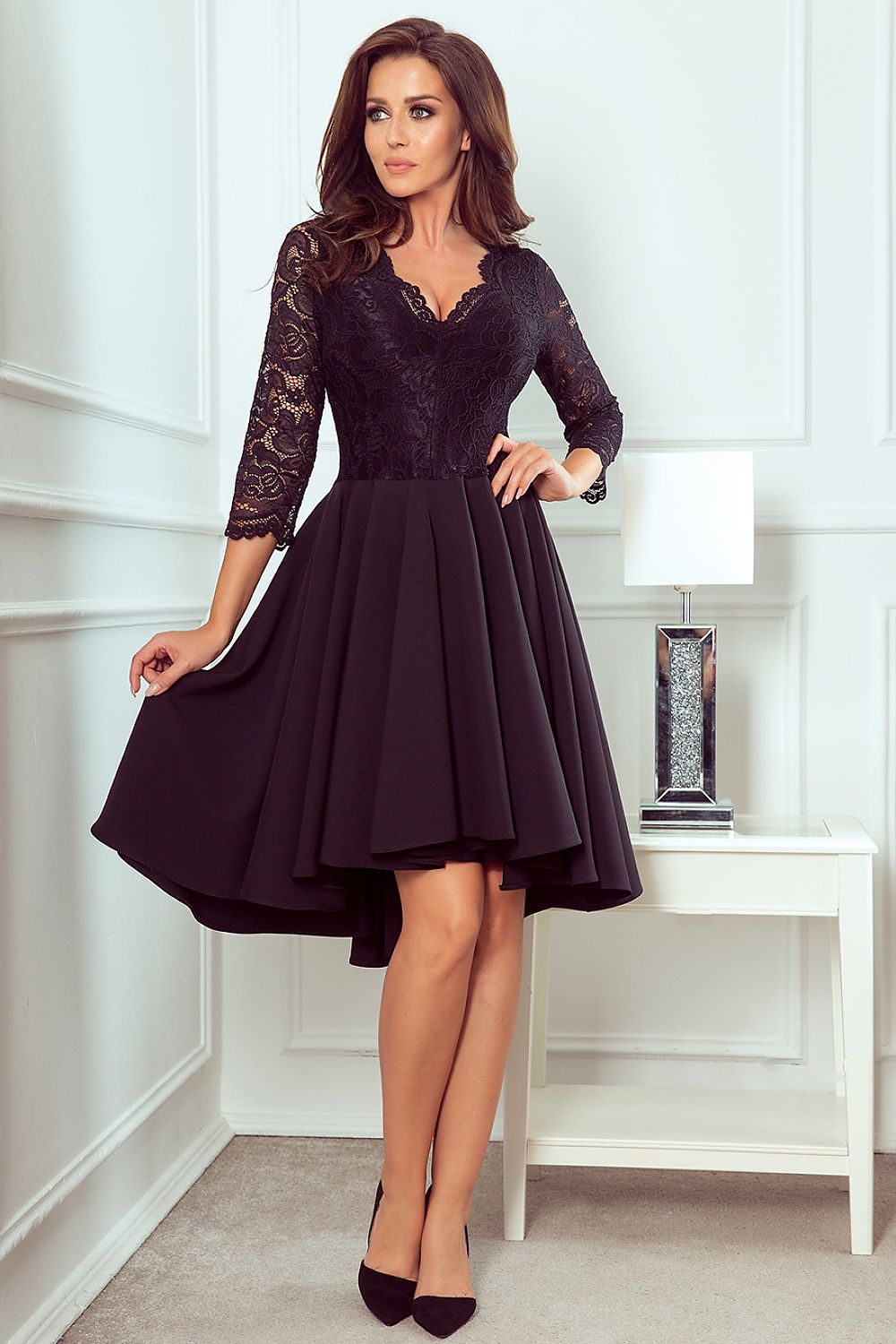  Sukienka Model Nicolle 210-10 Black - Numoco 
