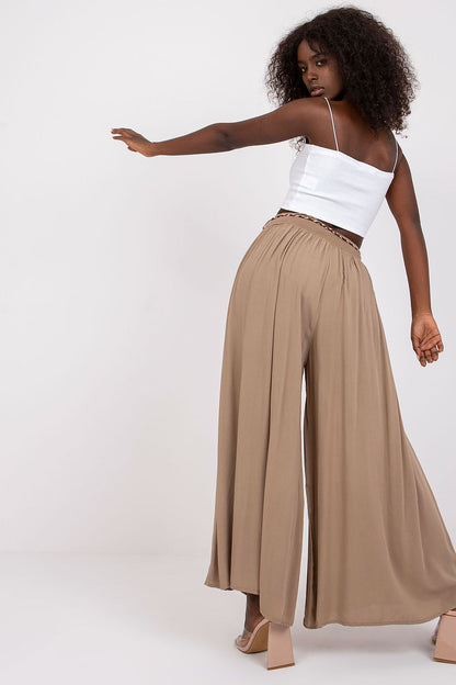  Spodnie Damskie Model TW-SP-BI-81733.14 Beige - Och Bella 