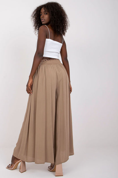  Spodnie Damskie Model TW-SP-BI-81733.14 Beige - Och Bella 