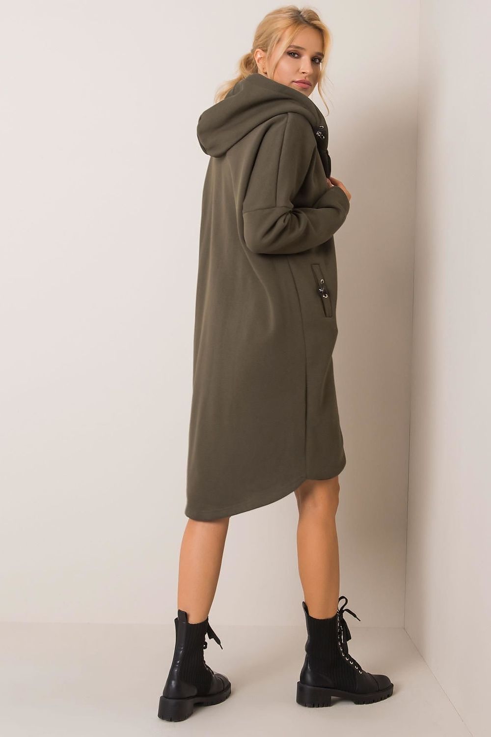   Bluza Damska Model RV-BL-4858-1.99P Khaki - Rue Paris 