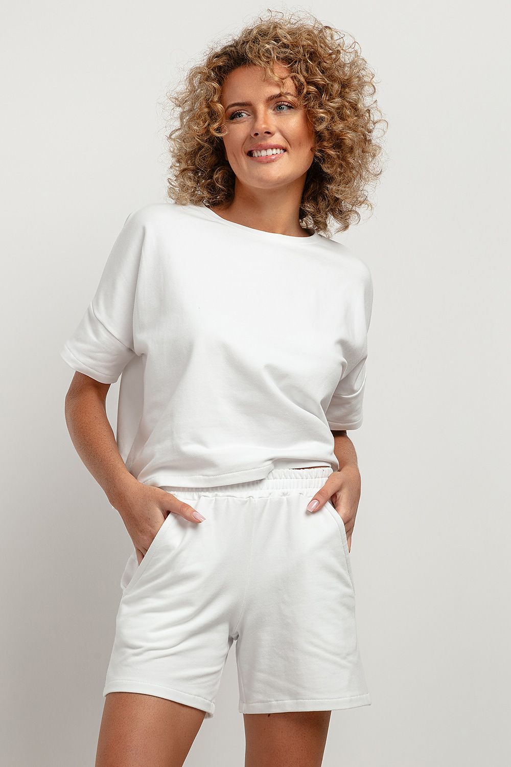  Szorty Damskie Model T385/1 White - Tessita 