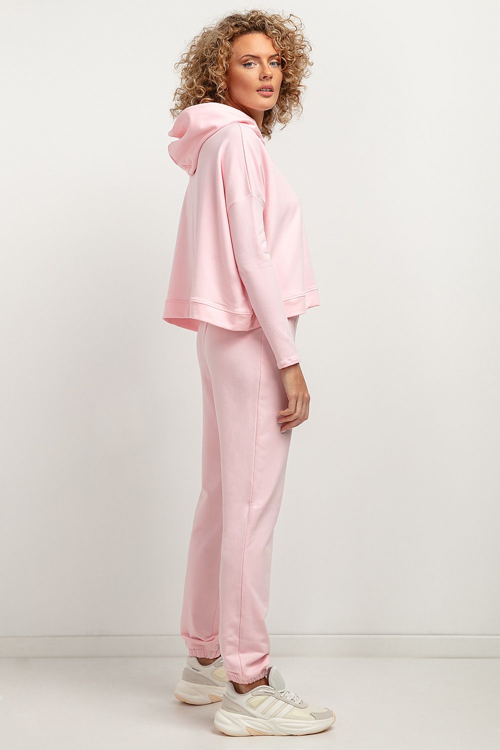   Spodnie Dresowe Model T384/4 Light Pink - Tessita 